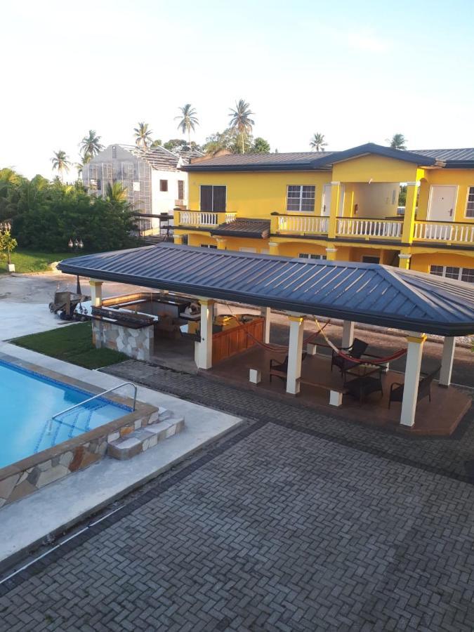 Piarco Village Suites מראה חיצוני תמונה