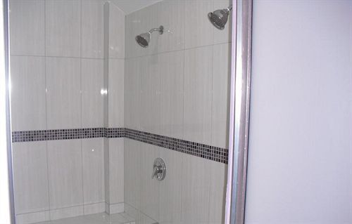 Piarco Village Suites מראה חיצוני תמונה